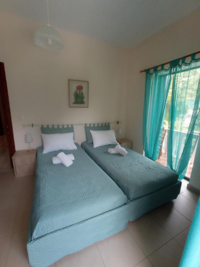 Dora Apartment By Hotelius อิปโซส ภายนอก รูปภาพ